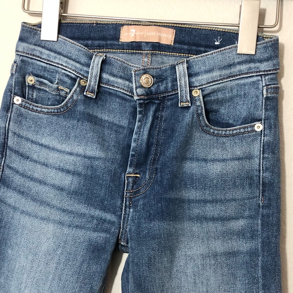 CLOSEOUT \7FAM\• Luxe Vintage Cropped Skinny Jeans with Let Down Hem - Picture 4 of 16